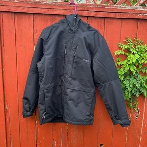 Size Medium Black 686 Smarty 3 in 1 ski/snowboard jacket with liner.